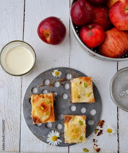 Photo: Pastry with apples and walnuts Pastry with apples and walnuts