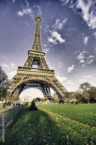 Photo: Colors of Sky over Eiffel Tower, Paris Colors of Sky over Eiffel Tower, Paris