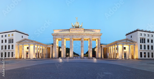 Photo: Brandenburg gate panorama at dusk, Berlin Brandenburg gate panorama at dusk, Berlin