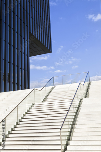 Photo: Treppe und moderne Architektur Treppe und moderne Architektur