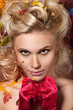 Foto: Beautiful woman in red gloves Beautiful woman in red gloves