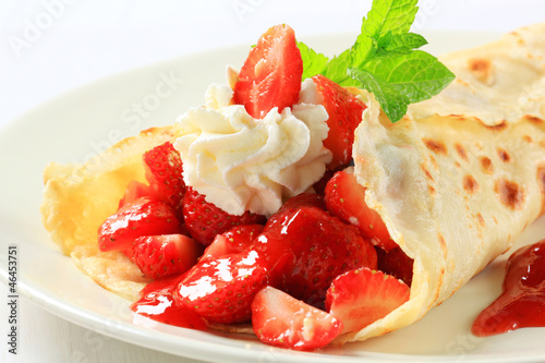 Photo: Strawberry crepe Strawberry crepe