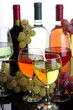 Uva e calici di vino
