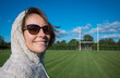 femme sur le terrain de rugby