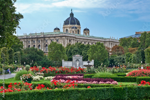 Photo: Volksgarten roses Volksgarten roses