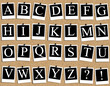 das ABC auf Polaroid - A-Z klein - Kork-Hintergrund