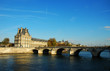 La Senna ed il Louvre, Parifi, Francia