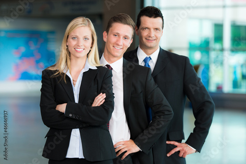 Photo: Motivierte Business-Gruppe Motivierte Business-Gruppe
