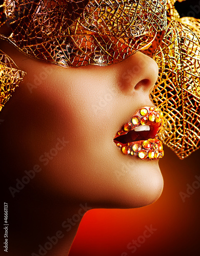 Photo: Luxury Golden Makeup. Beautiful Professional Holiday Make-up Luxury Golden Makeup. Beautiful Professional Holiday Make-up