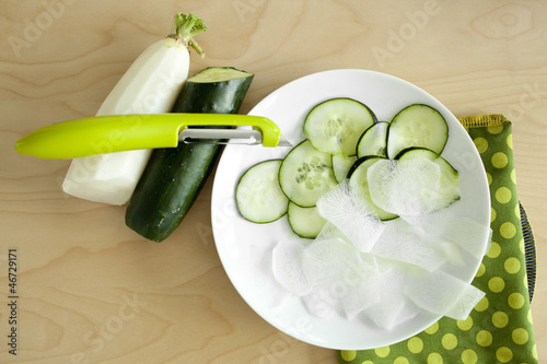 Photo: Daikon Radish and Cucumber Slices Daikon Radish and Cucumber Slices