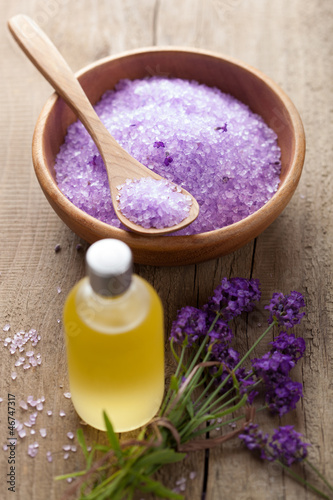 Photo: spa set with fresh lavender spa set with fresh lavender