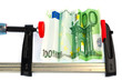 Eurogeld Schein in Schraubzwinge