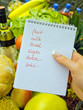 Einkaufsliste im Supermarkt (Englisch)