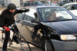 Autofahrerin gefährdet Radfahrer