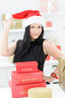 sexy weihnachtsfrau mit geschenken