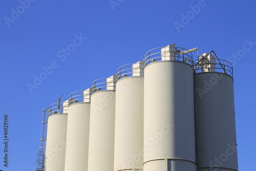 Photo: Silos im Hafen Silos im Hafen