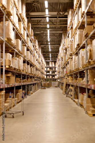 Photo: warehouse warehouse