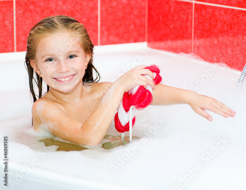 Photo: Little girl in the bath Little girl in the bath