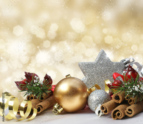 Photo: Glittery gold Christmas background Glittery gold Christmas background