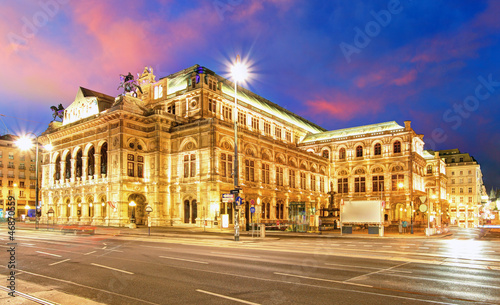 Photo: Vienna State Opera House at night, Austria, Theater Vienna State Opera House at night, Austria, Theater