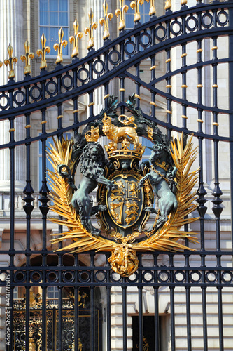 Photo: Royal Crest at Buckingham Palace Gate in London Royal Crest at Buckingham Palace Gate in London
