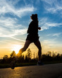 Jogger am Abendhimmel