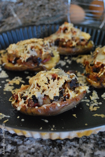 Photo: POMMES DE TERRE FARCIES POMMES DE TERRE FARCIES