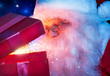Foto: Santa Claus with Magic Christmas Gift Santa Claus with Magic Christmas Gift