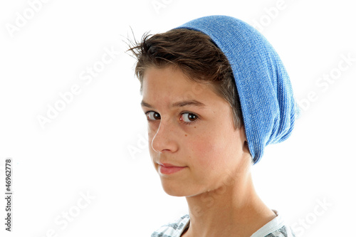 Photo: Junge mit blauer Mütze Junge mit blauer Mütze