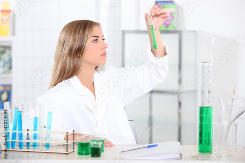 Photo: Female scientist Female scientist
