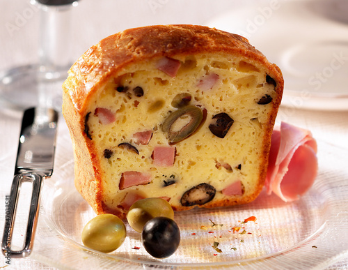Photo: CAKE AUX OLIVES CAKE AUX OLIVES