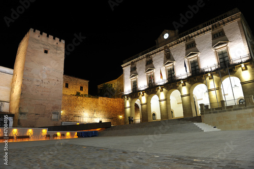 Photo: Plaza Mayor y Ayuntamiento de Cáceres Plaza Mayor y Ayuntamiento de Cáceres