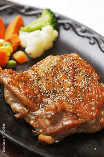 Photo: 鶏肉のハーブ焼き 鶏肉のハーブ焼き