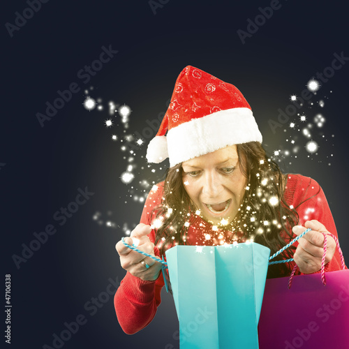 Photo: Überraschte Weihnachtsfrau, Stars Überraschte Weihnachtsfrau, Stars