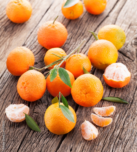 Photo: Tangerines with leaves Tangerines with leaves