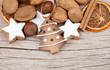 Weihnachtsmix mit Tannenbaum auf Holz I