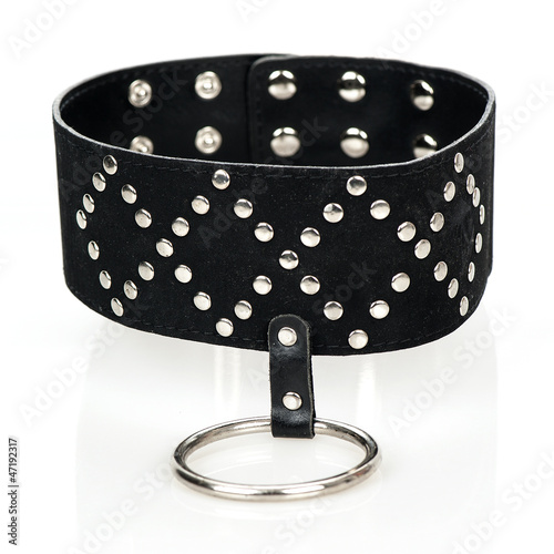 Photo: Extra wide leather collar with a metal ring Extra wide leather collar with a metal ring