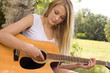 play with the guitar