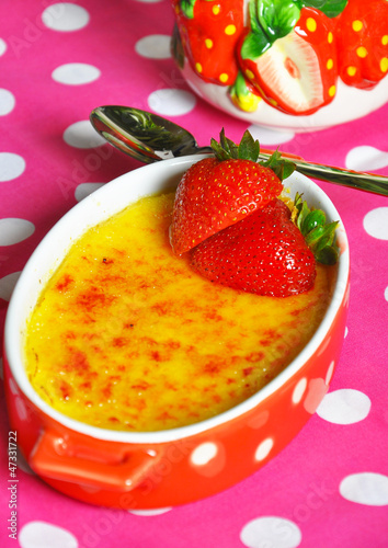 Photo: creamy mango creme brûlée creamy mango creme brûlée