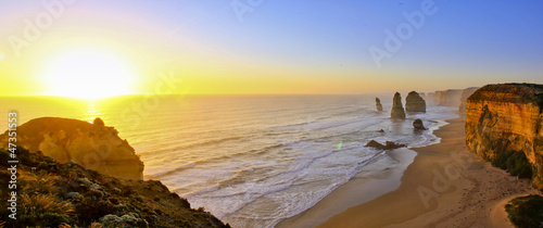 Photo: Twelve Apostles Great Ocean Road bei Sonnenuntergang Twelve Apostles Great Ocean Road bei Sonnenuntergang