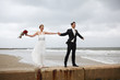 Hochzeitspaar am Strand