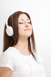 Foto: smiling woman listen to the music smiling woman listen to the music