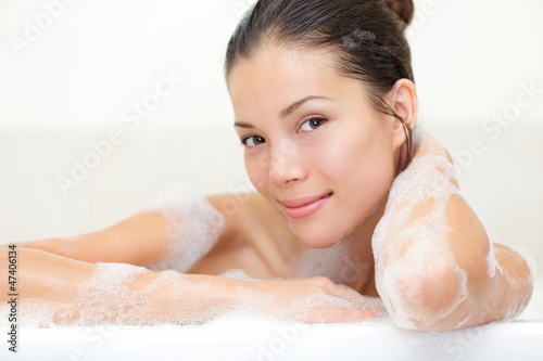 Photo: Beauty portrait of woman in bath Beauty portrait of woman in bath