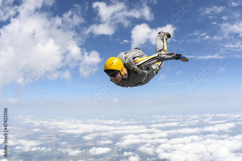 Photo: The student performs the task skydiver in freefall. The student performs the task skydiver in freefall.
