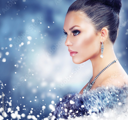 Photo: Winter Woman in Luxury Fur Coat Winter Woman in Luxury Fur Coat