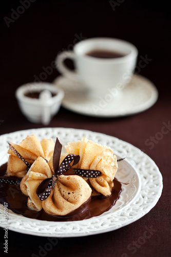 Photo: Pancake bags with cream cheese and chocolate sauce\ Pancake bags with cream cheese and chocolate sauce\