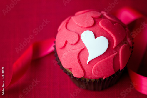 Photo: Valentine cupcake Valentine cupcake