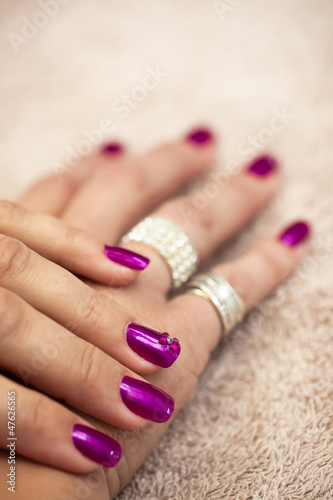Photo: Purple nails Purple nails