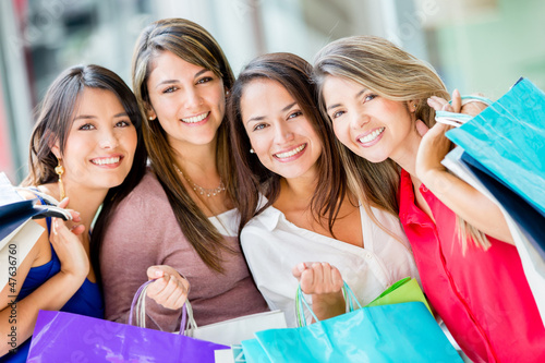 Photo: Female shopper Female shopper