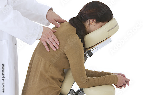 Photo: Massage relaxant sur le lieu de travail Massage relaxant sur le lieu de travail